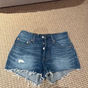 Levi’s Distressed Women Shorts